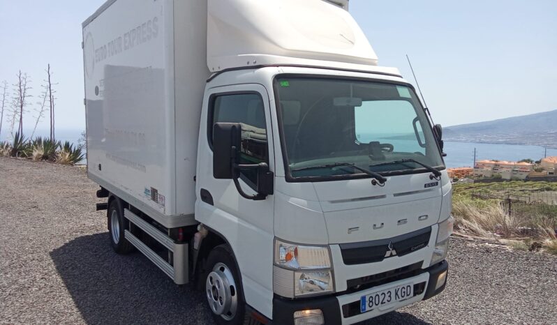 Mitsubishi FUSO lleno