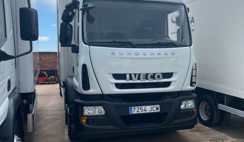 IVECO EUROCARGO 180E lleno