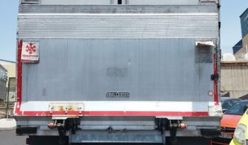 IVECO EUROCARGO 180E lleno
