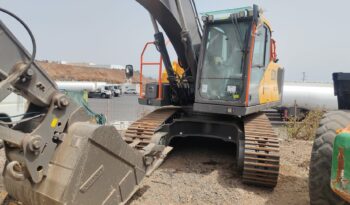 (NUEVA)VOLVO EC230 lleno