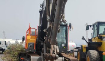 (NUEVA)VOLVO EC230 lleno